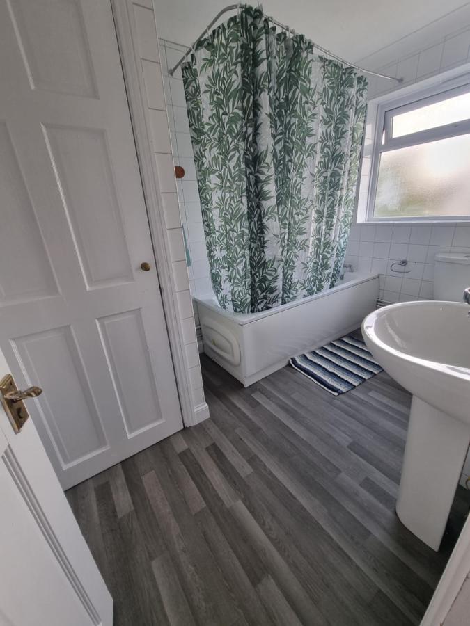 Canterbury Getaway With Ensuite Exterior foto